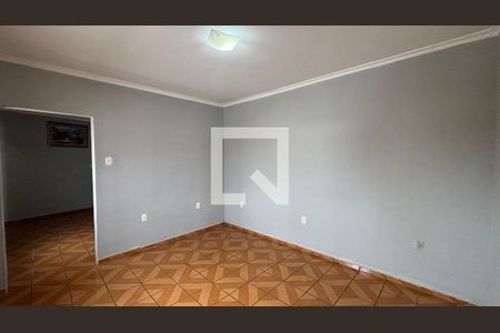 Quarto 1 de casa para alugar com 2 quartos, 150m² em Vila Sacadura Cabral, Santo André