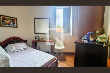 Quarto de apartamento à venda com 3 quartos, 136m² em Palmares, Belo Horizonte