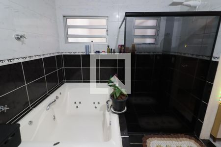Banheiro da Suíte 1 de casa para alugar com 4 quartos, 200m² em Santo Antônio, Osasco