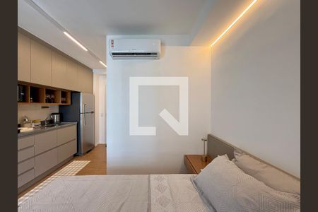 Quarto de kitnet/studio para alugar com 0 quarto, 25m² em Vila Cordeiro, São Paulo