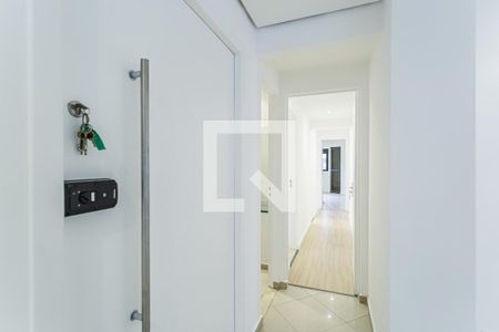 Corredor de apartamento para alugar com 3 quartos, 147m² em Moema, São Paulo