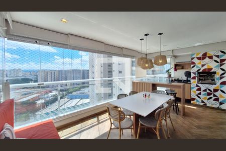 Varanda  de apartamento à venda com 3 quartos, 117m² em Barra Funda, São Paulo