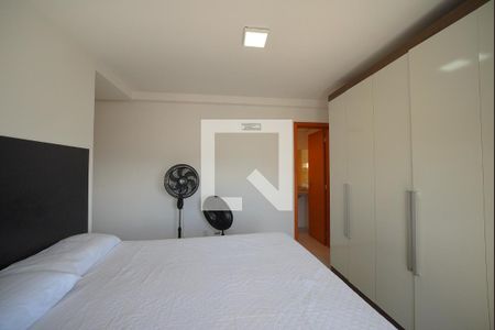 Suite de apartamento para alugar com 2 quartos, 66m² em Barreiros, São José