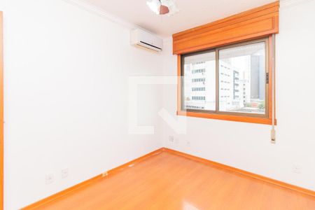 Quarto 1 de apartamento à venda com 3 quartos, 90m² em Menino Deus, Porto Alegre