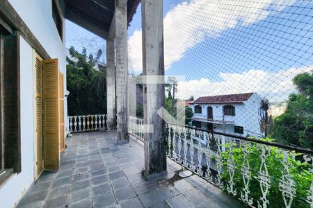 Varanda  de casa à venda com 3 quartos, 375m² em Grajaú, Rio de Janeiro
