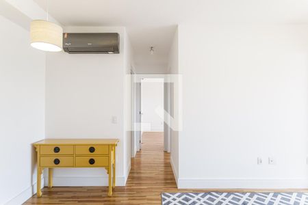 Sala de apartamento à venda com 2 quartos, 55m² em Indianópolis, São Paulo