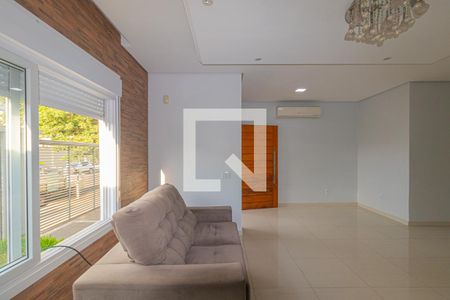 Sala de casa para alugar com 3 quartos, 224m² em Marechal Rondon, Canoas