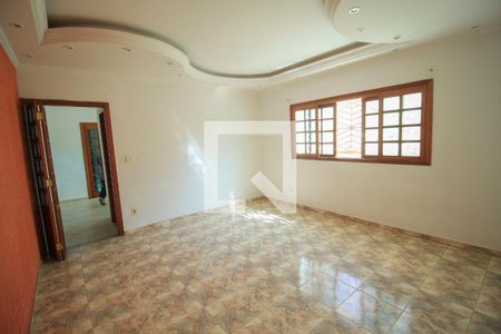 Casa para alugar com 4 quartos, 300m² em Vila Regente Feijó, São Paulo