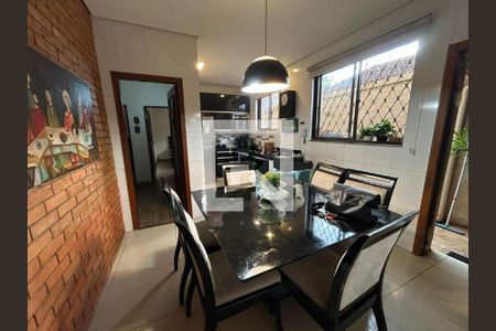 Casa à venda com 3 quartos, 287m² em Prado, Belo Horizonte