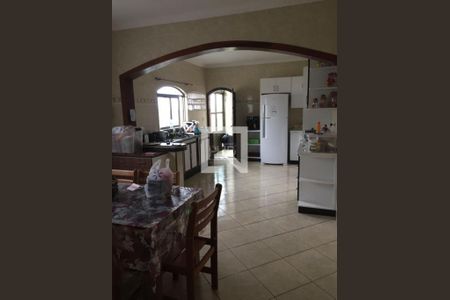 Casa à venda com 4 quartos, 308m² em Ferrazópolis, São Bernardo do Campo