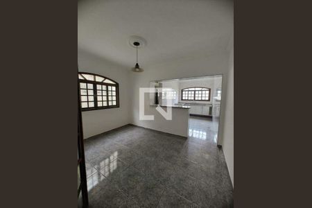 Casa à venda com 3 quartos, 168m² em Campestre, Santo André