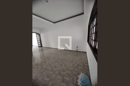 Casa à venda com 3 quartos, 168m² em Campestre, Santo André