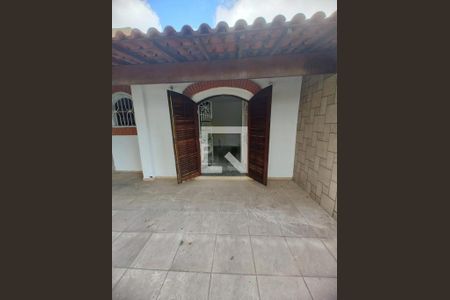 Casa à venda com 3 quartos, 168m² em Campestre, Santo André