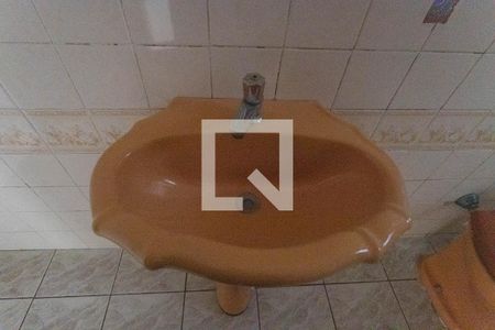 Banheiro  de casa para alugar com 1 quarto, 90m² em Taboão, Diadema