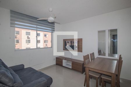 Sala/Cozinha de apartamento para alugar com 2 quartos, 45m² em Hípica, Porto Alegre