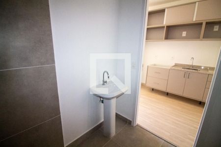 Banheiro de kitnet/studio à venda com 1 quarto, 28m² em Brooklin, São Paulo