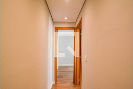 Corredor de apartamento à venda com 2 quartos, 50m² em Utinga, Santo André