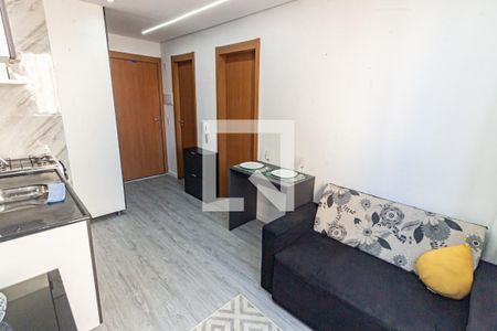 Sala/Cozinha de apartamento para alugar com 1 quarto, 30m² em Belenzinho, São Paulo