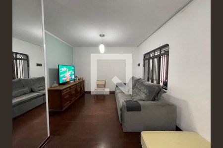 Sala de casa à venda com 4 quartos, 190m² em Jardim Rizzo, São Paulo