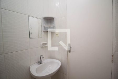 Banheiro de apartamento para alugar com 1 quarto, 60m² em Jardim Presidente Dutra, Guarulhos