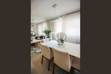 Sala de casa de condomínio à venda com 3 quartos, 165m² em Parque Assuncao, Taboão da Serra