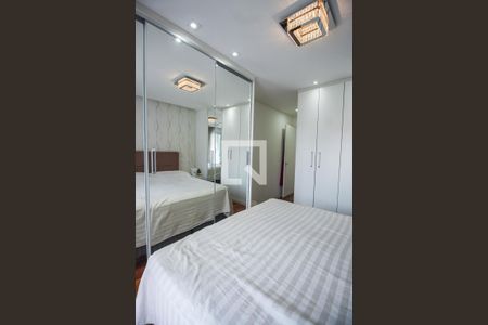 Suíte de casa de condomínio à venda com 3 quartos, 165m² em Parque Assuncao, Taboão da Serra