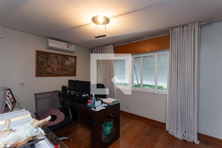 Quarto 1 de apartamento à venda com 3 quartos, 195m² em Perdizes, São Paulo