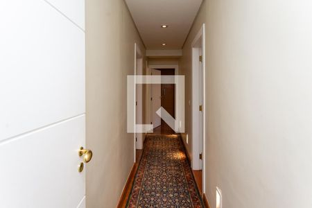 Corredor de apartamento à venda com 3 quartos, 195m² em Perdizes, São Paulo