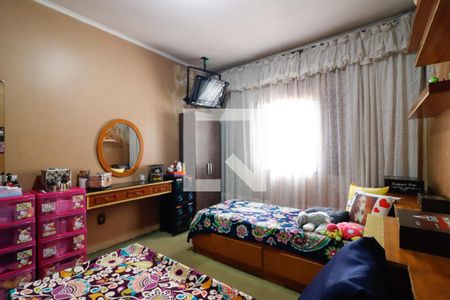 Quarto 2 de casa à venda com 3 quartos, 190m² em Vila Ré, São Paulo