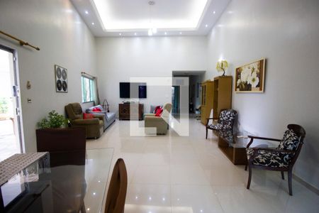 Casa de Condomínio para alugar com 6 quartos, 500m² em Q 17, Brasília