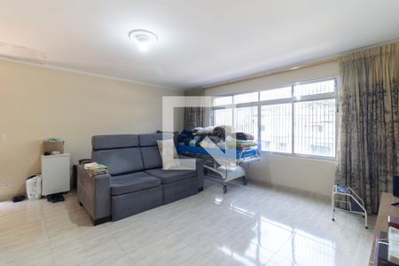 Sala de casa à venda com 3 quartos, 250m² em Jardim Maria Estela, São Paulo