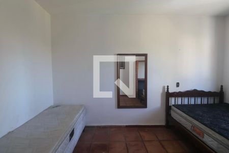 Quarto de apartamento para alugar com 2 quartos, 80m² em Jardim Sao Miguel, Guarujá