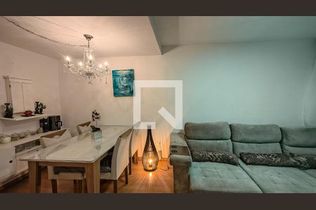 Sala de casa à venda com 2 quartos, 112m² em Vila Inglesa, São Paulo