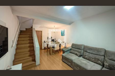 Sala de casa à venda com 2 quartos, 112m² em Vila Inglesa, São Paulo