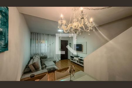 Sala de casa à venda com 2 quartos, 112m² em Vila Inglesa, São Paulo