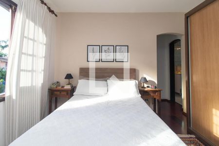 Quarto 1 de casa à venda com 4 quartos, 268m² em Serraria, Porto Alegre