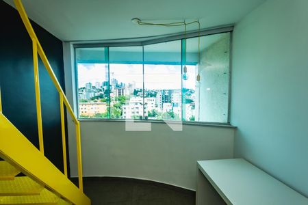 Sala de apartamento à venda com 2 quartos, 120m² em Ouro Preto, Belo Horizonte