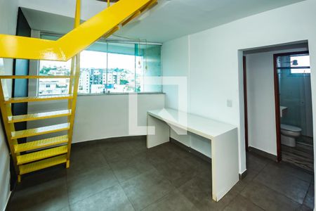 Sala de apartamento à venda com 2 quartos, 120m² em Ouro Preto, Belo Horizonte