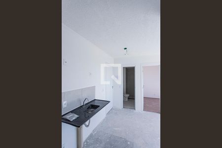 Sala, cozinha e área de serviço de apartamento à venda com 2 quartos, 34m² em Nossa Senhora do O, São Paulo