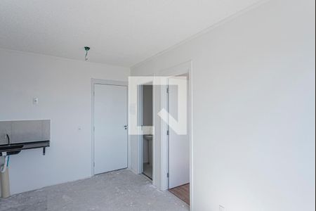 Sala, cozinha e área de serviço de apartamento à venda com 2 quartos, 34m² em Nossa Senhora do O, São Paulo