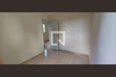 Quarto de apartamento para alugar com 2 quartos, 46m² em Sumarezinho, Ribeirão Preto