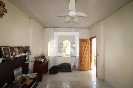 Sala de casa para alugar com 2 quartos, 250m² em Jardim Primavera, São Paulo