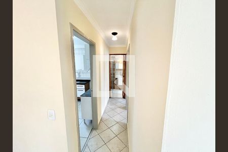 Corredor de apartamento para alugar com 2 quartos, 50m² em Imirim, São Paulo
