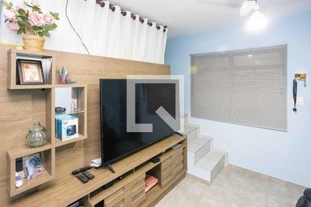 Sala Casa 1 de casa à venda com 4 quartos, 150m² em Taboão, Diadema