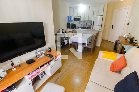 Sala de apartamento à venda com 2 quartos, 56m² em Jardim Monte Kemel, São Paulo