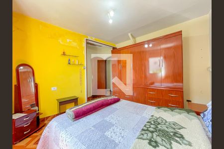 Suíte de casa à venda com 4 quartos, 425m² em Jaguaribe, Osasco