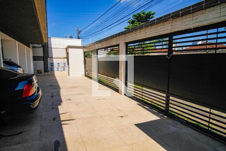 Casa de Condomínio para alugar com 2 quartos, 67m² em Jardim Melvi, Praia Grande