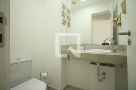 Lavabo de apartamento para alugar com 4 quartos, 135m² em Cerâmica, São Caetano do Sul