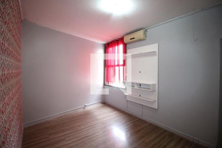Sala de apartamento à venda com 2 quartos, 67m² em Floresta, Porto Alegre