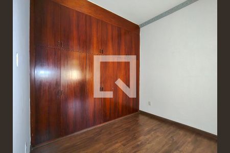 Quarto 1 de apartamento à venda com 2 quartos, 69m² em Tijuca, Rio de Janeiro
